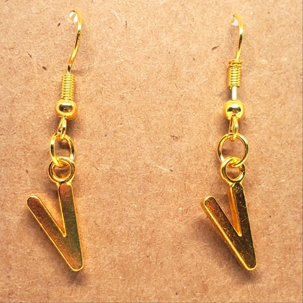 7/$10 V Initial Earrings, New